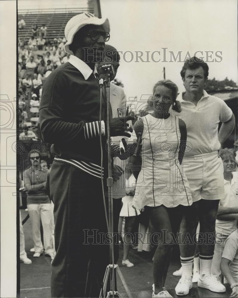 1974 Press Photo Bill Cosby, Ethel &amp;Ted Kennedy - Historic Images