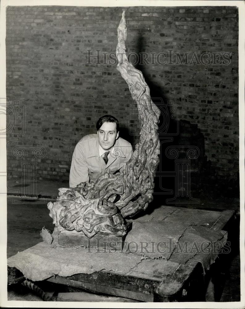 1953 Press Photo "Reincarnation" a slate colour plaster work by Mrs. Eva Castle - Historic Images