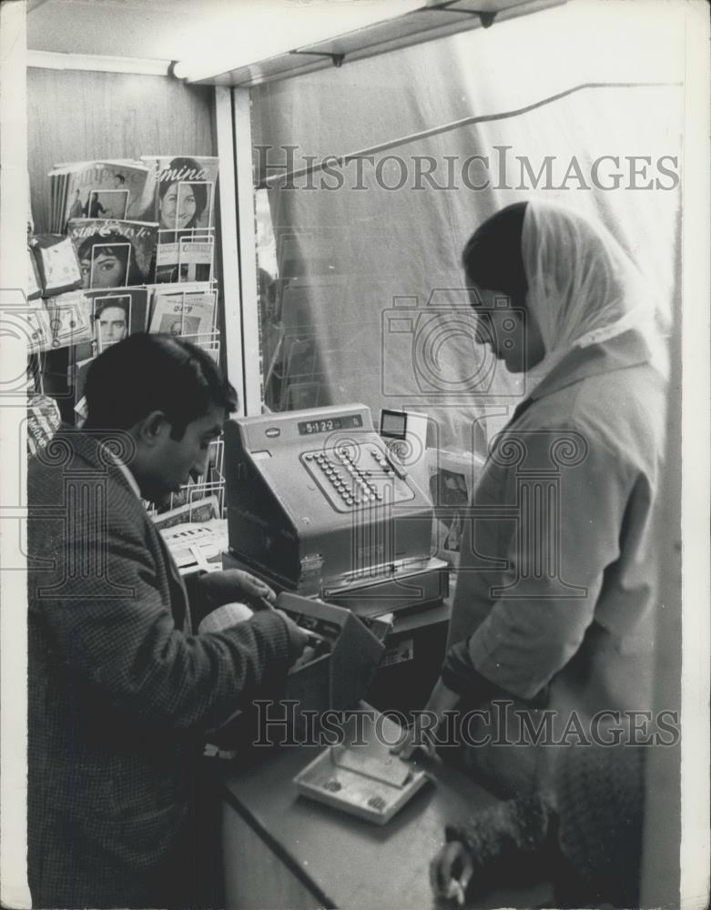 Press Photo Immigrants in Southall,Britain - Historic Images