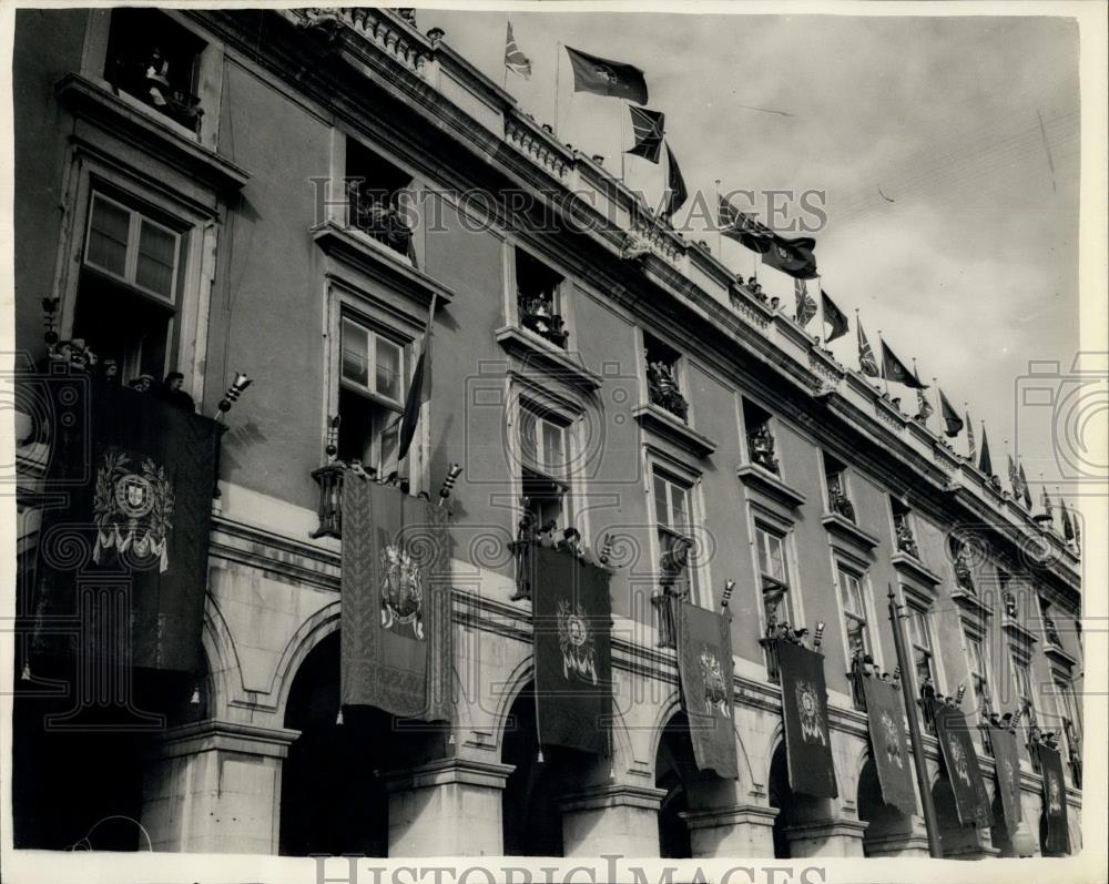 1957 Press Photo Banners and decorations for arrival of the Queen in Lisbon - Historic Images