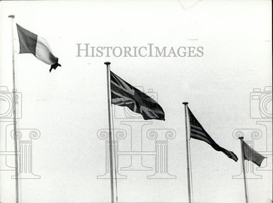 1958 Press Photo Allied flags in Berlin,Germany - Historic Images