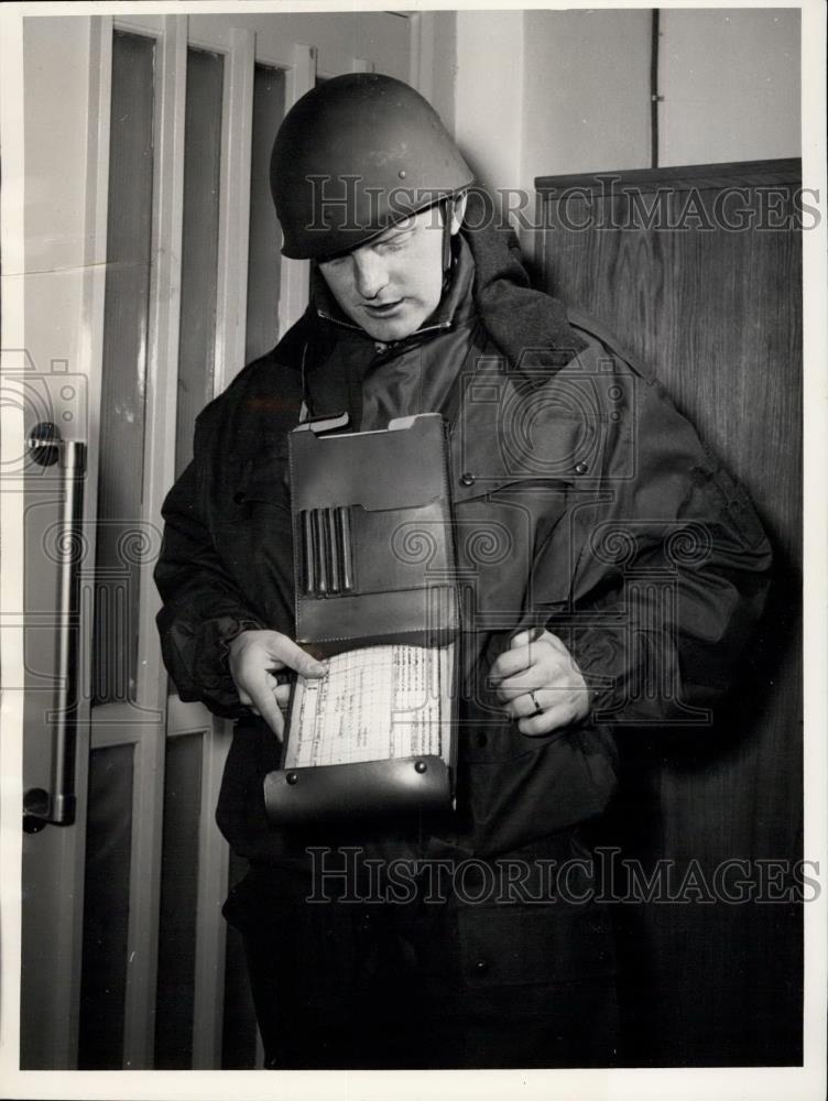 1953 Press Photo Proposed Model And Standard Equipment Of German Dispatch-Rider - Historic Images