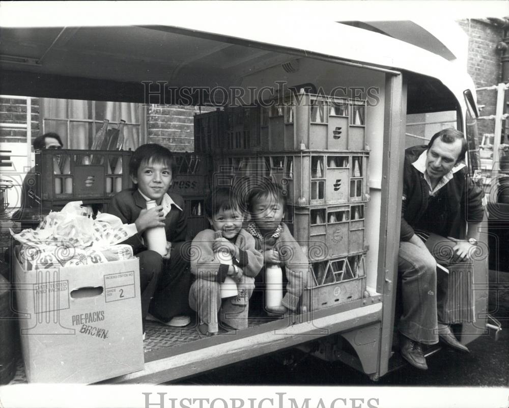 1978 Press Photo Vietnamese Refugees Start New Life in Old Army Barracks - Historic Images