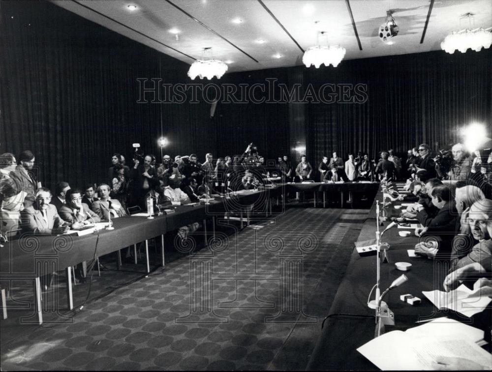 1974 Press Photo OPEC-Conference In Geneva: - Historic Images