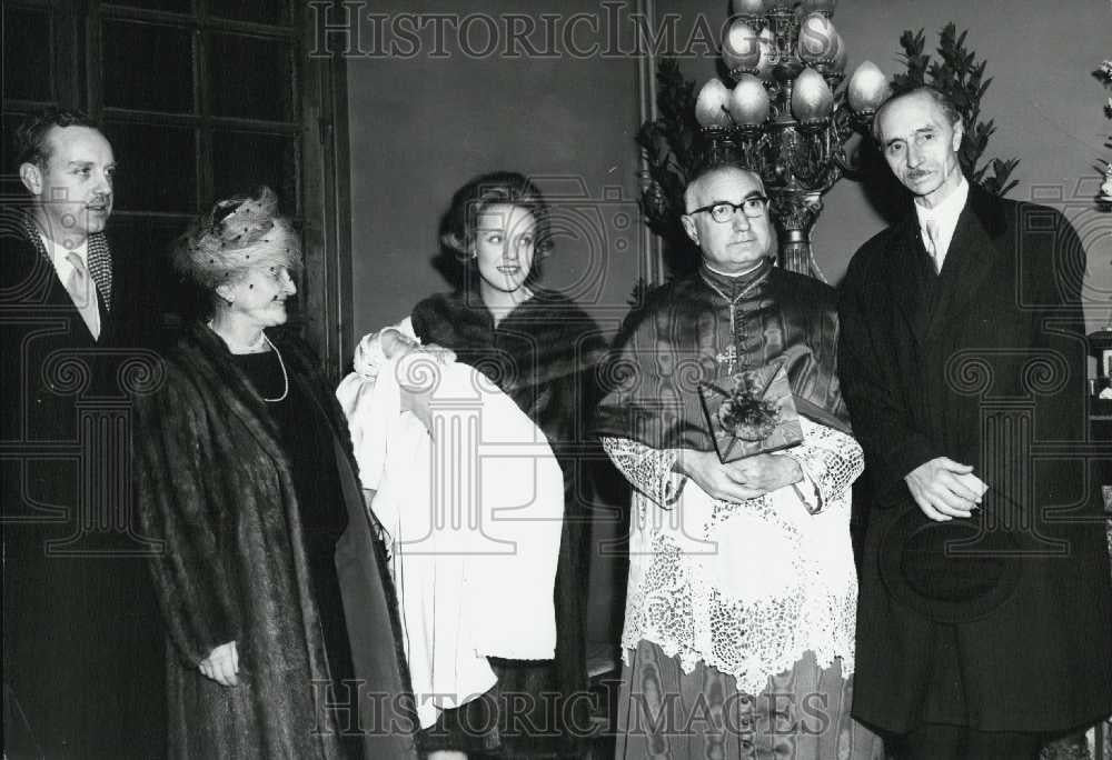 1962 Press Photo Prince Edouard, Princess Xavier de Bourbon Parme at christening - Historic Images