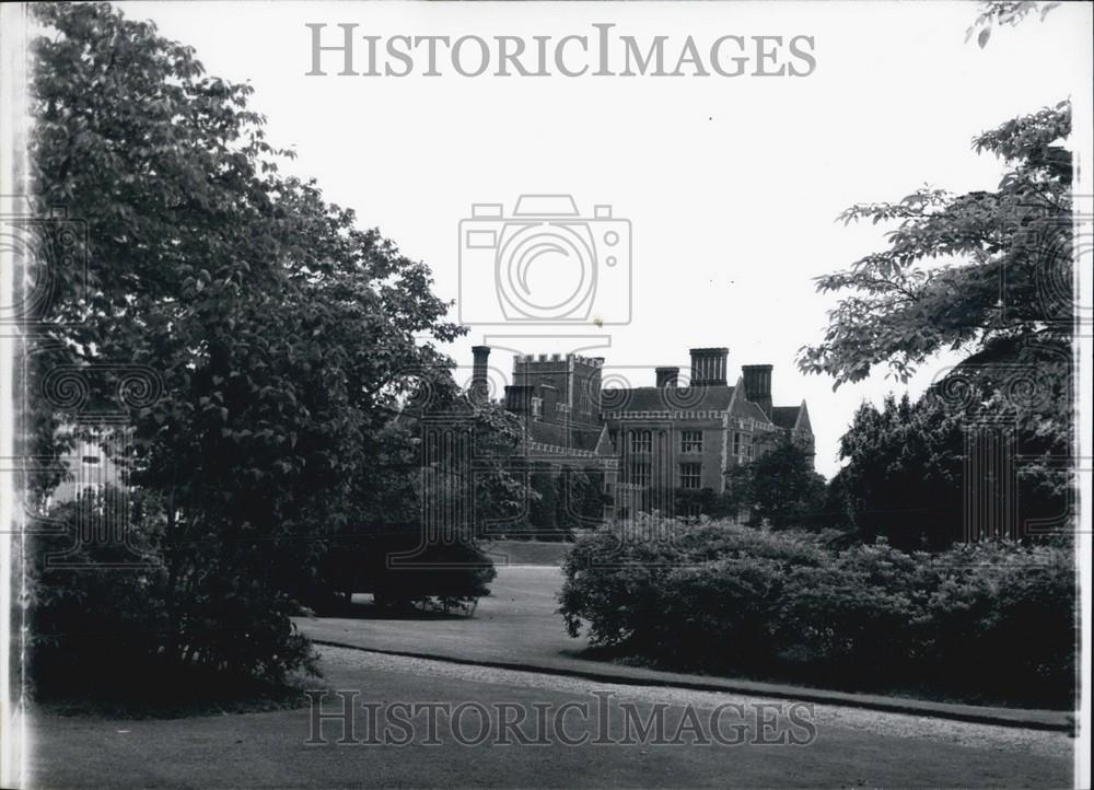 Press Photo Beneden School where Princess Anne will attend - Historic Images