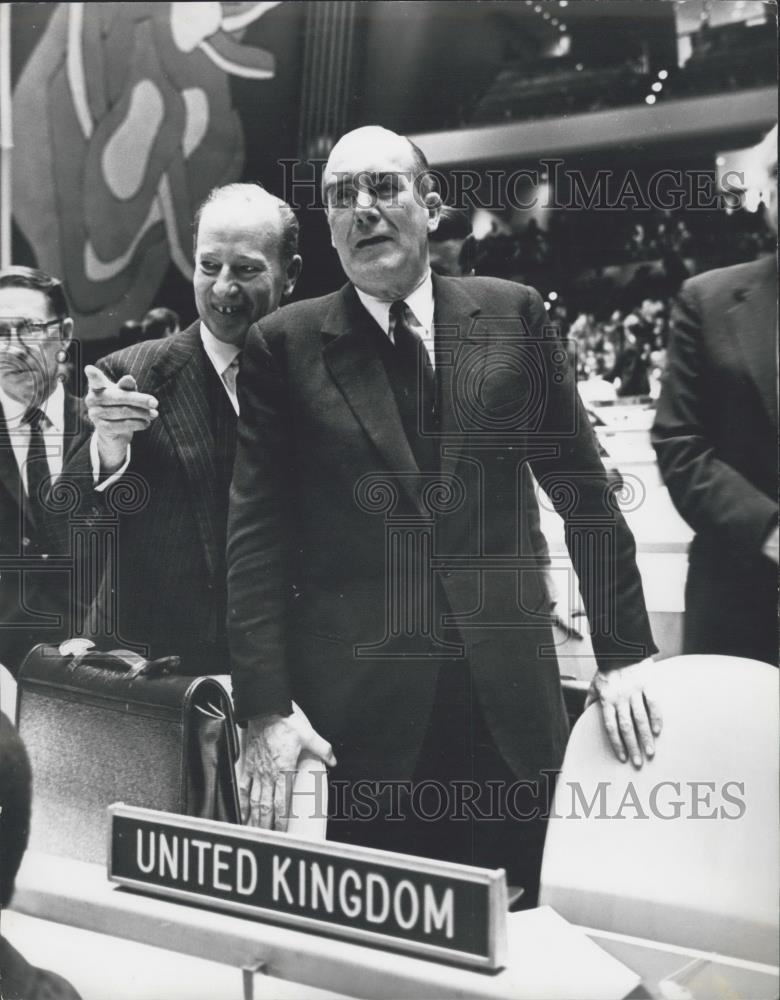 1964 Press Photo Lord Caradon UN Rep. For United Kingdom At UN Meeting - Historic Images