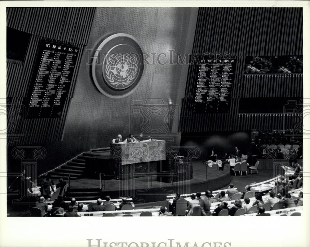 1984 Press Photo President Paul J.F. Lusaka, Permanent Representative of Zambia - Historic Images