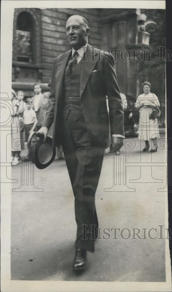 1954 Press Photo Sir Frederick Hoyer Millar British High Commissioner in Germany - Historic Images