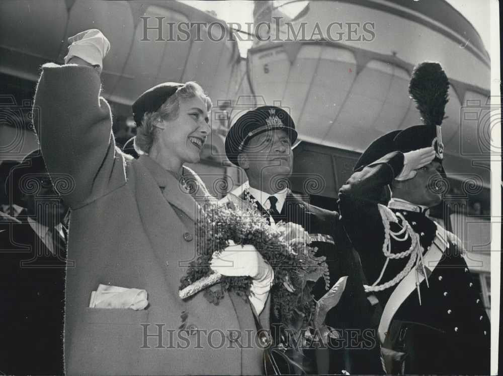 1953 Press Photo Ambassador Clare Boothe Luce in Italy - Historic Images