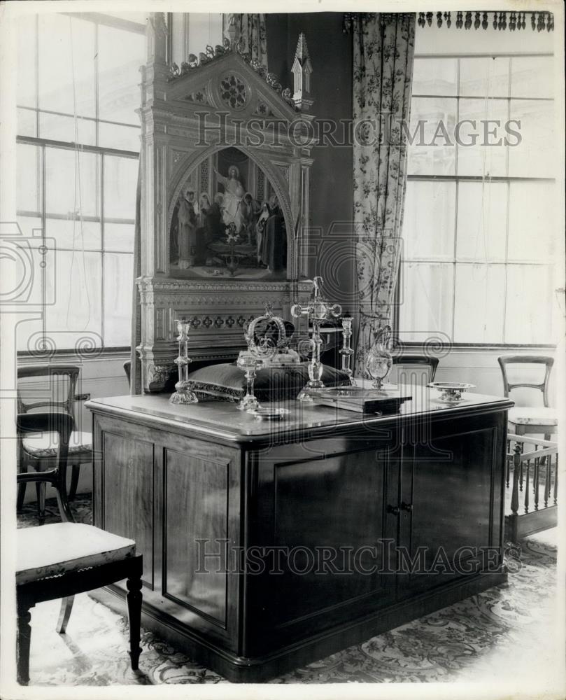 Press Photo Altar Taken From The Chapel of Osborne House - Historic Images