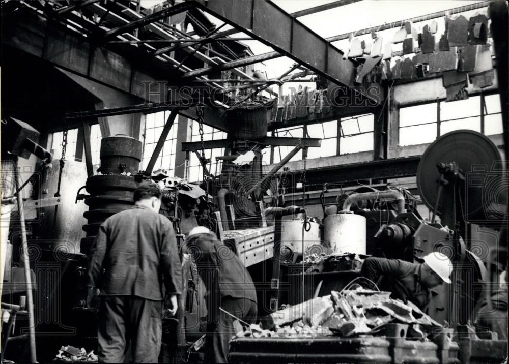 Press Photo 16 Killed In Germany factory Explosion - Historic Images