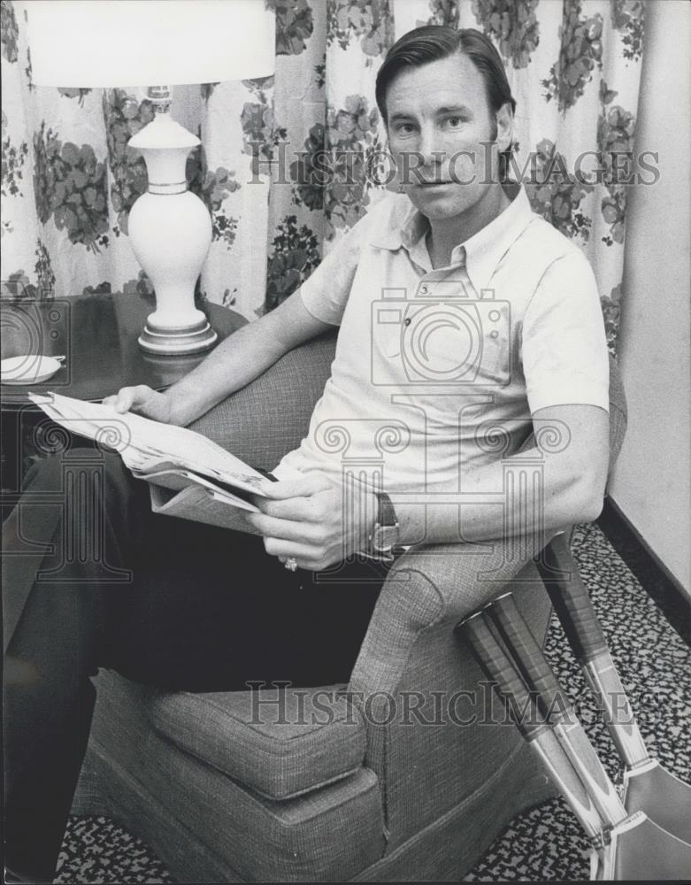 1973 Press Photo Nikki Pilic suspended Wimbledon tennis player - Historic Images
