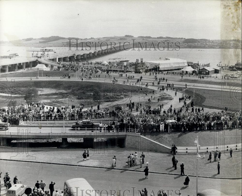 1966 Press Photo Queen Mother Opens The Tay Bridge - Historic Images