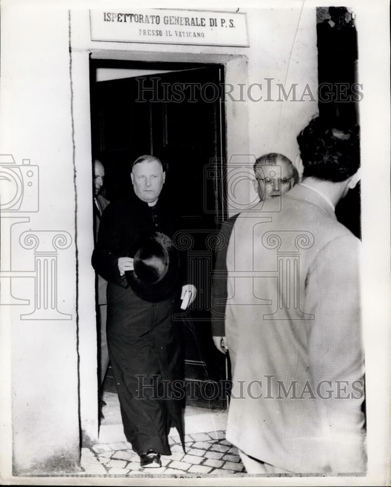 1958 Press Photo Monsignor Dell&#39;Acqua, secretary of State of the Vatican City - Historic Images