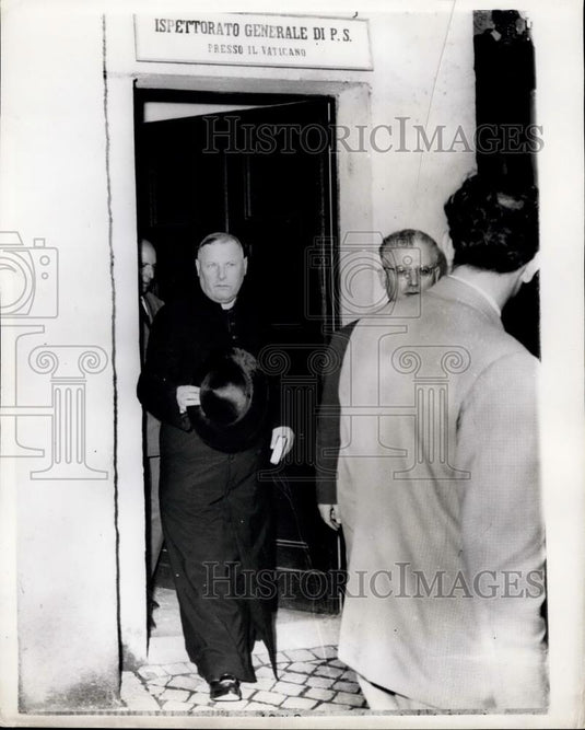 1958 Press Photo Monsignor Dell'Acqua, secretary of State of the Vatican City - Historic Images