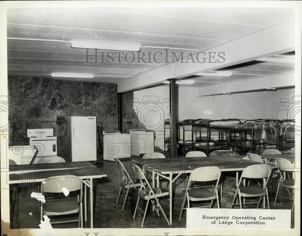 Press Photo Emergency Operating Center of Large Corporation - Historic Images