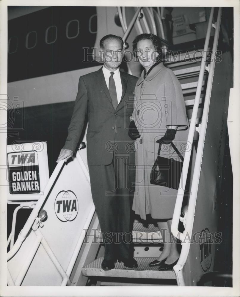 Press Photo Senator and Mrs William Fulbright of Arkansas - Historic Images