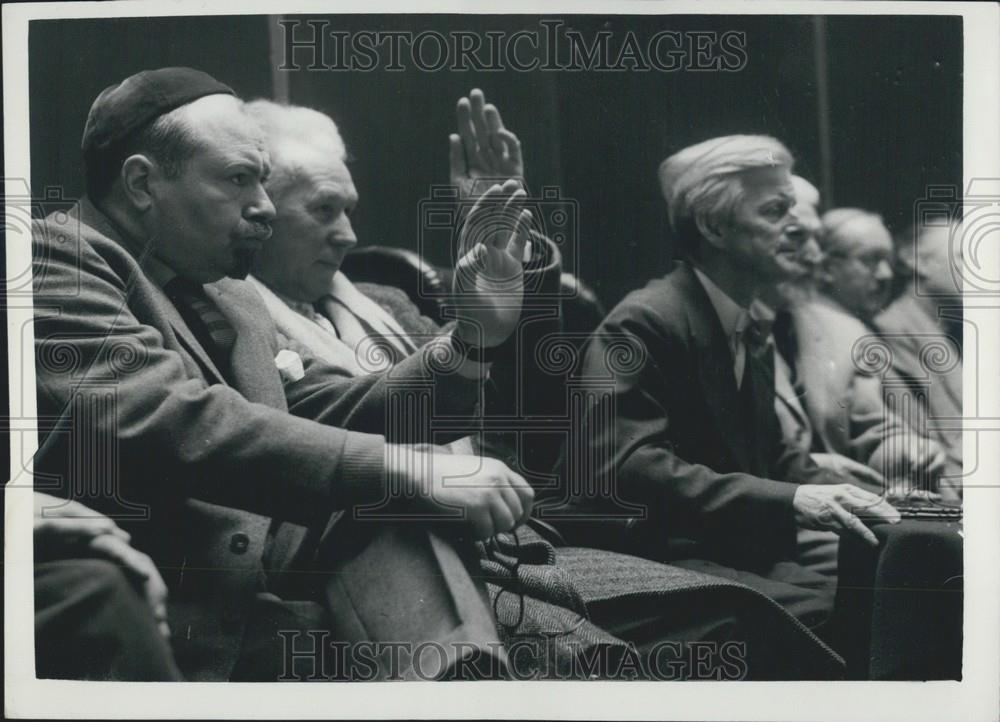 1959 Press Photo Selection committee at Burlington House - Historic Images