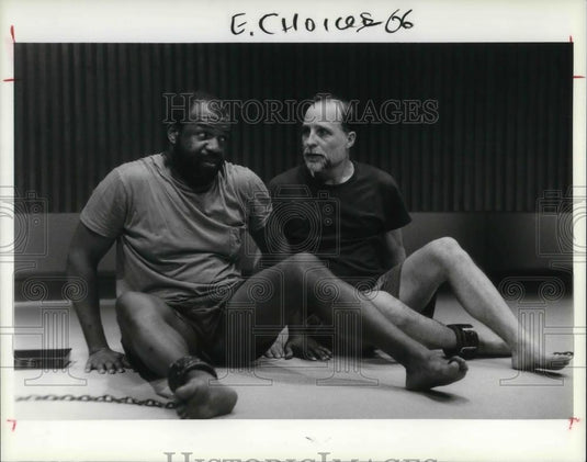 1994 Press Photo Robert Beatty and Gerry Becker in SOMEONE WHO'LL WATCH OVER ME - Historic Images