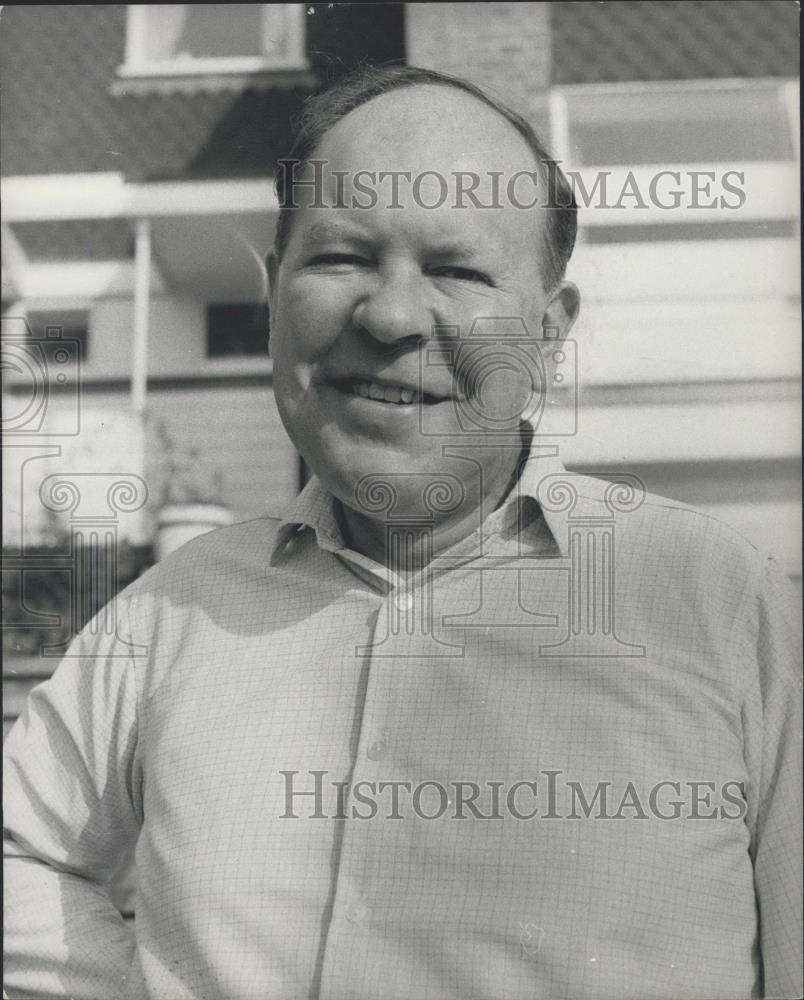 1969 Press Photo Reginald Prentice, former Minister of Overseas Development - Historic Images