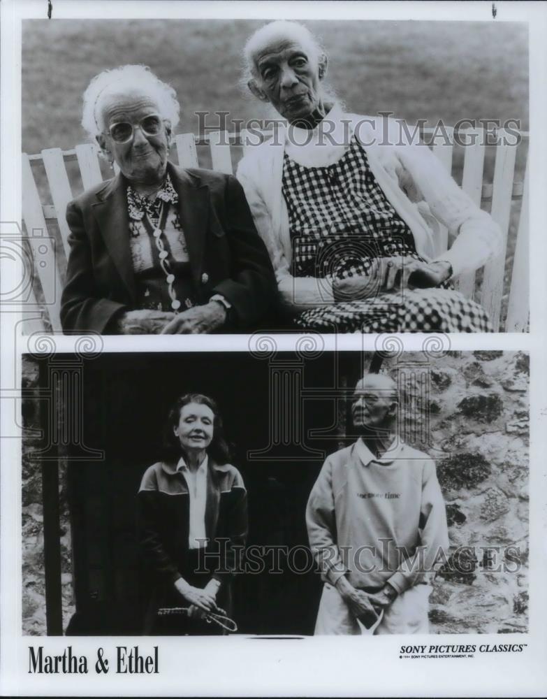 1994 Press Photo Martha Kneifel and Ethel Edwards in Martha and Ethel - Historic Images
