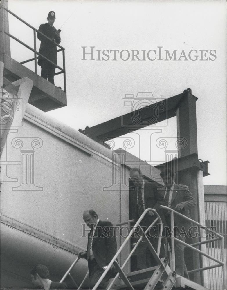 1974 Press Photo Israel Prime Minister Yitzshak Rabin - Historic Images