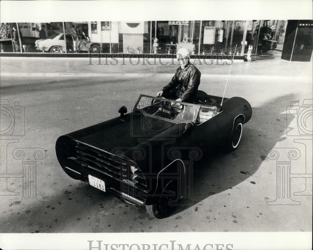 1968 Press Photo Nobuyuki Kosaka, Homemade Car - Historic Images