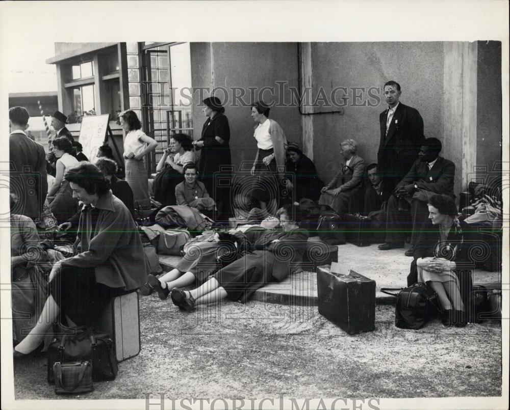 1953 Press Photo Railway Strike in France - Historic Images