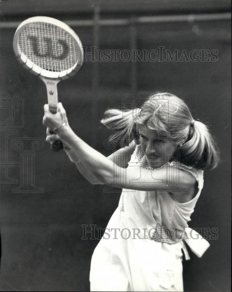 1977 Press Photo Wimbledon Tennis ,Tracy Austin - Historic Images