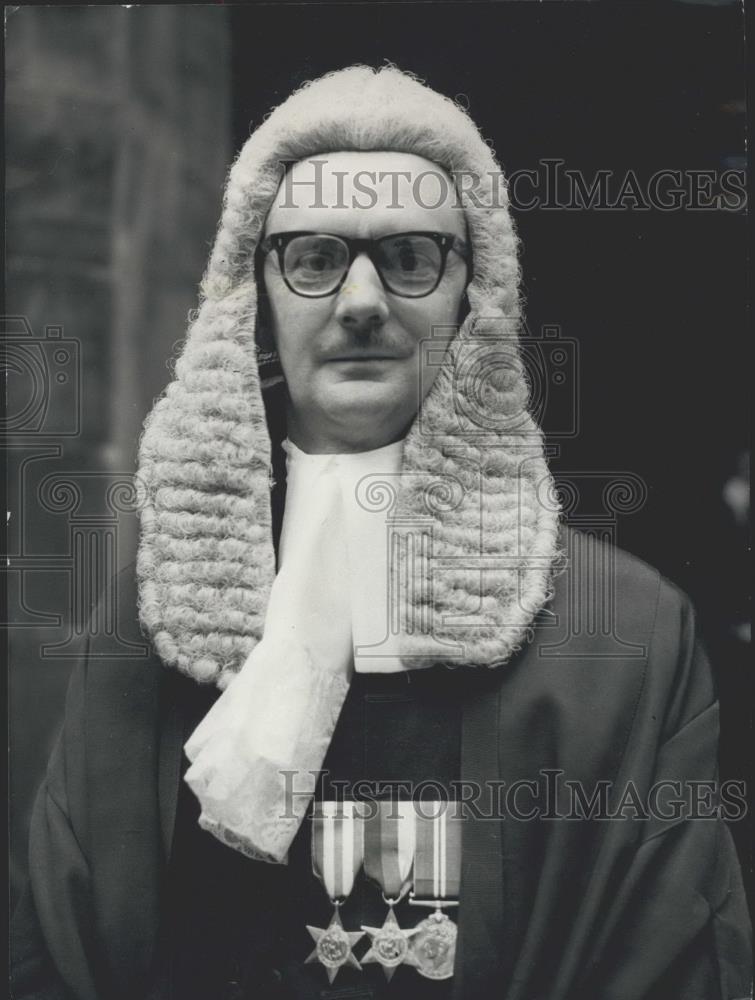 1971 Press Photo Andrew James Blackett Ord,New country court judge - Historic Images