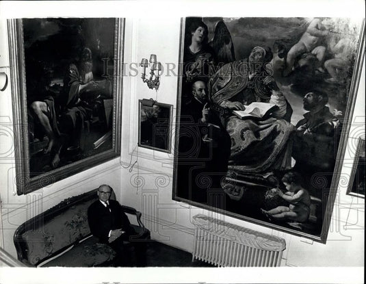 1974 Press Photo $1 Million Art Collection May Be Sold Abroad - Historic Images