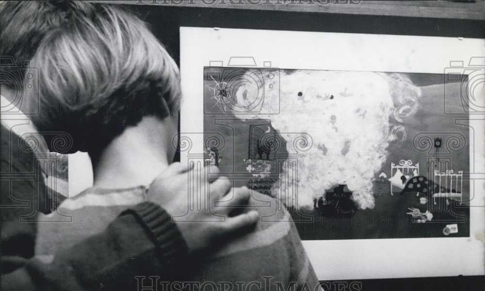 1967 Press Photo Annie von Seelstrang Piece "Revolte der Ungeboreren." Munich. - Historic Images