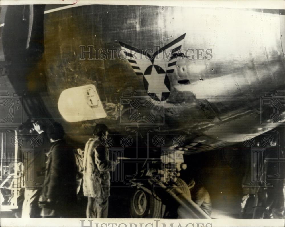 1969 Press Photo El al Airliner which was hit by 40 bullets in terrorist attack - Historic Images