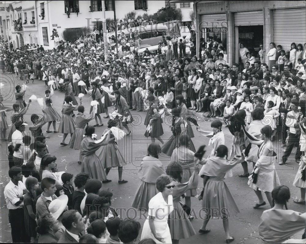 Press Photo Ecuador - Historic Images