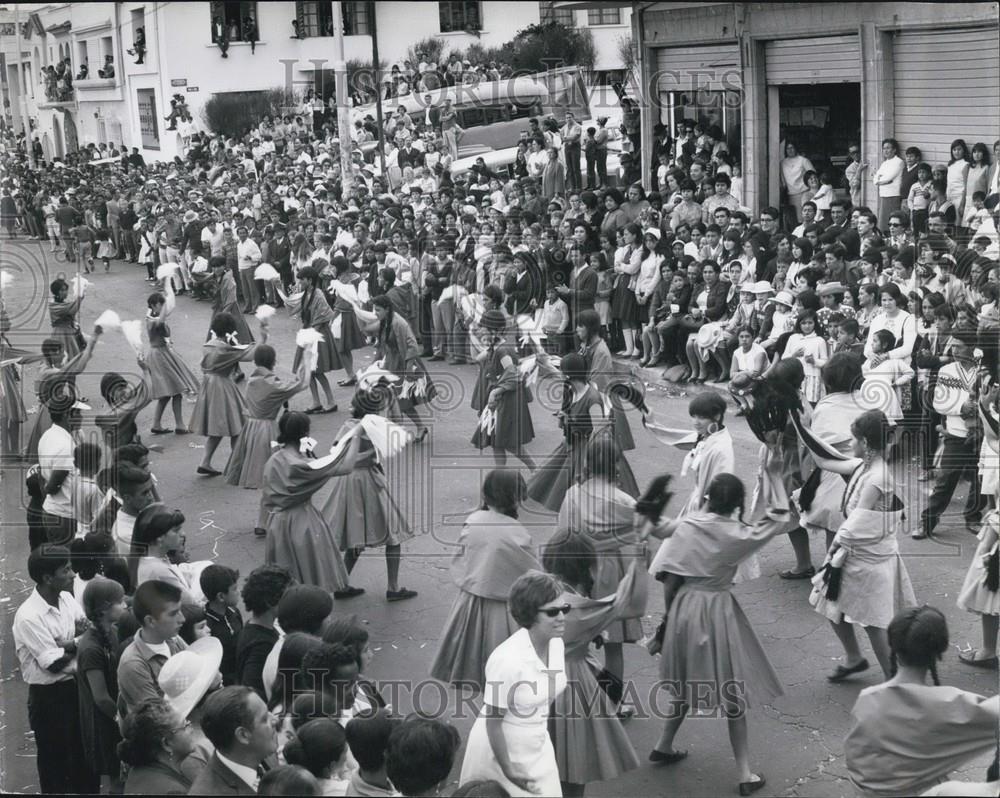 Press Photo Ecuador - Historic Images