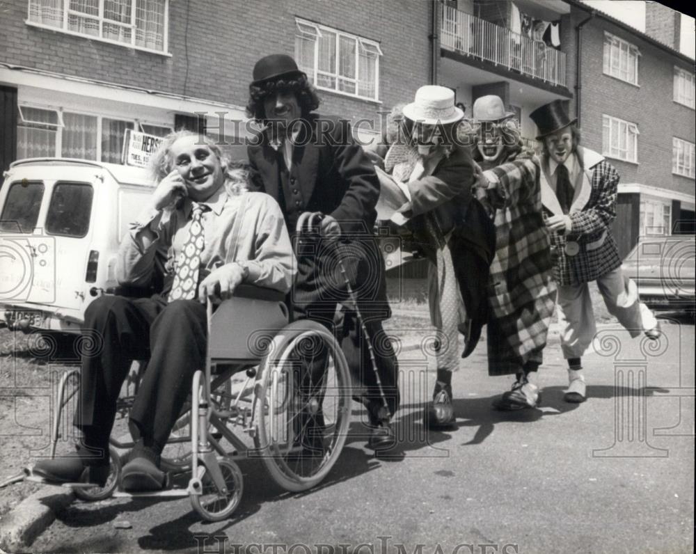 1976 Press Photo Smartie one time top clown with Billy Smart's Circus, - Historic Images