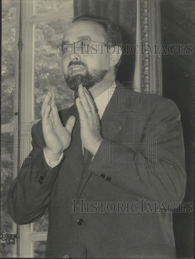 1966 Press Photo Pisani wages war on road accidents - Historic Images