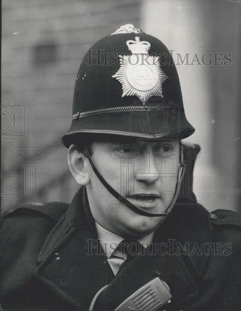 1970 Press Photo Police Constable John Pitcher, - Historic Images