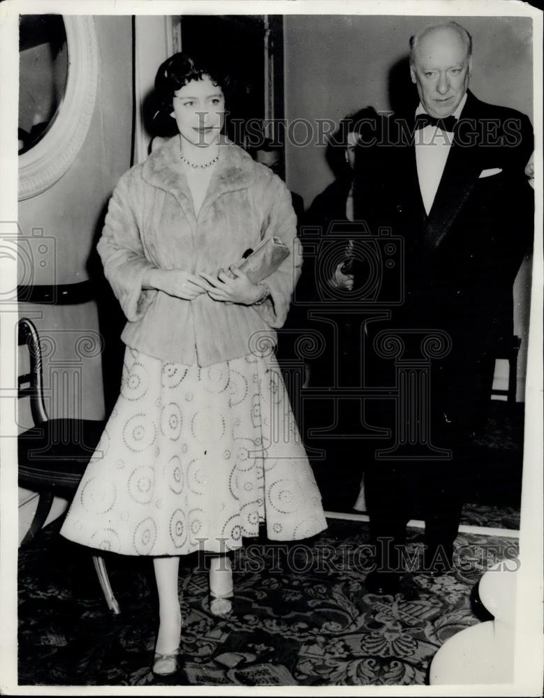 1955 Press Photo Princes Margaret Visits Royal Opera House Ballet - Historic Images