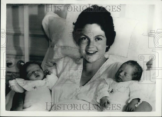 1958 Press Photo Princess Maria Pia of Yugoslavia and her babies - Historic Images