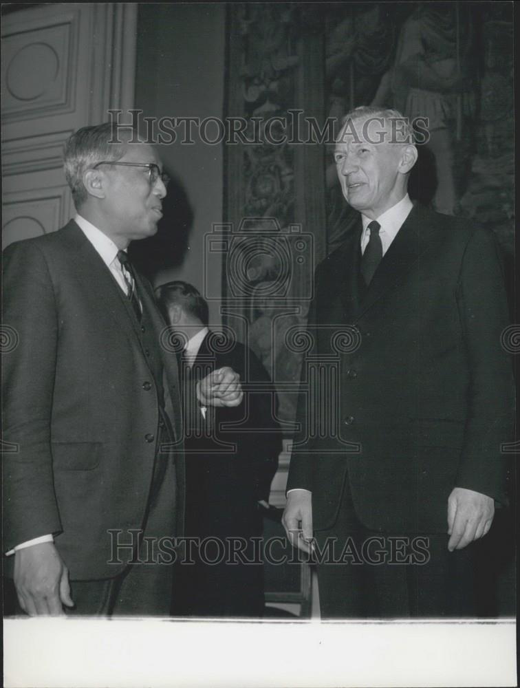 1968 Press Photo U. Thant and Maurice Couve de Murville - Historic Images