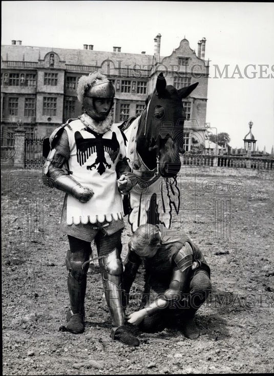 1964 Press Photo Michael Goodbody To Joust With Ralph Cowdy - Historic Images