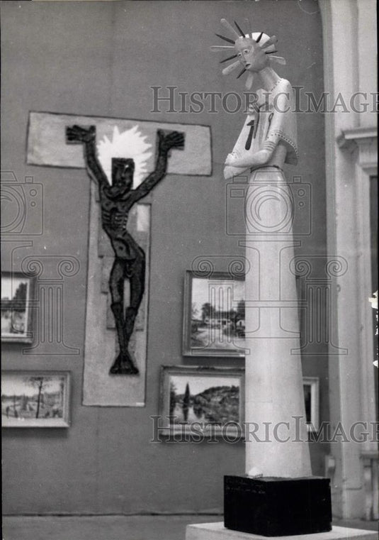 1954 Press Photo "The Sobbing Woman" - Historic Images