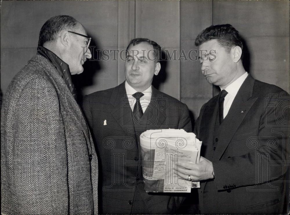 1986 Press Photo More defendants in the Barricades Trial Freed From Prison - Historic Images