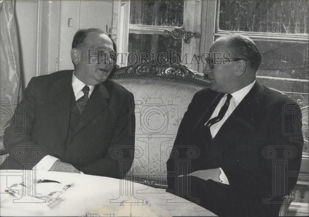 1957 Press Photo Lebanese Prime Minister Sami Solh Talking With Guy Mollet - Historic Images