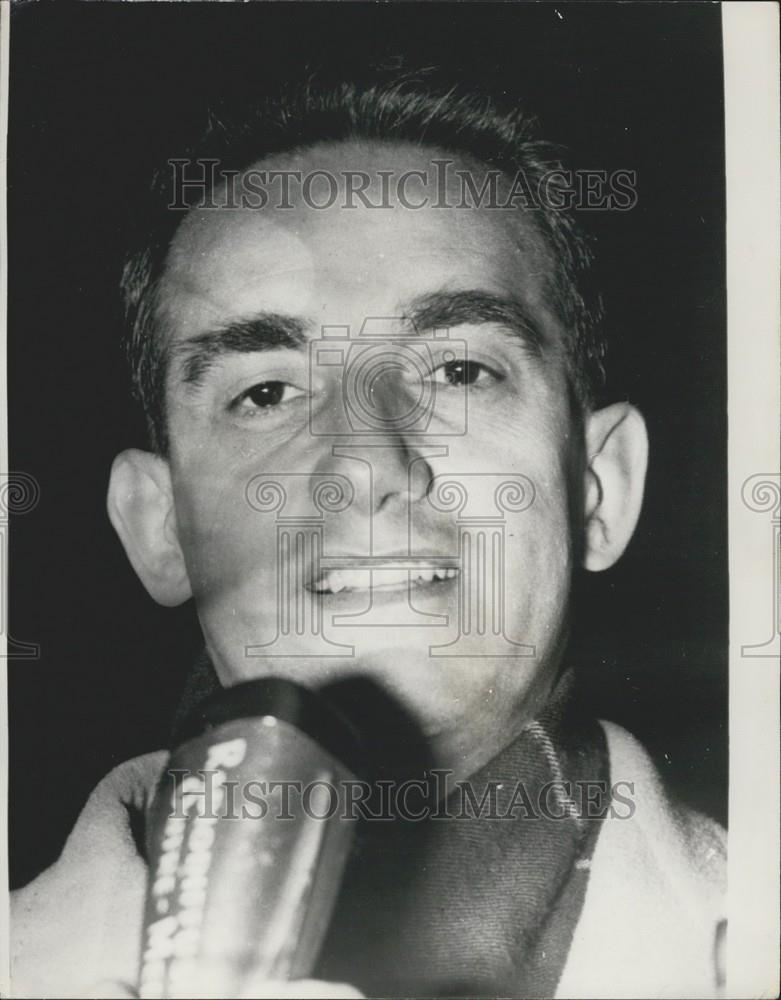 1968 Press Photo M Peyrefitte, French Minister of Education - Historic Images