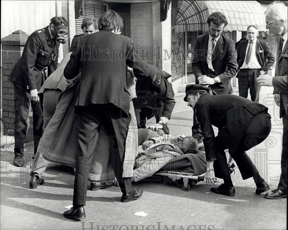 1973 Press Photo Man Holds Police At Bay For Four Hours - Historic Images