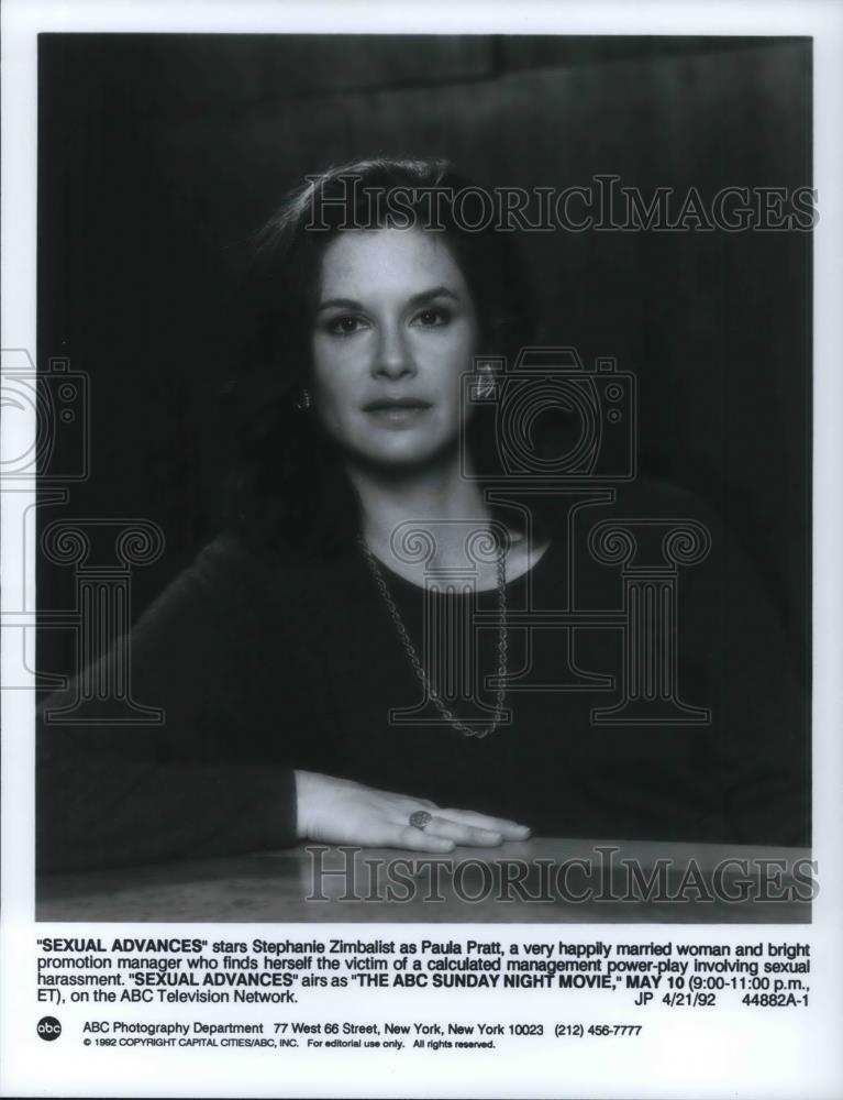 1992 Press Photo Stephanie Zimbalist as she stars in SEXUAL ADVANCES - cvp20092 - Historic Images