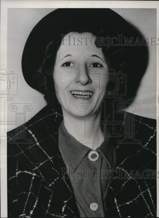 1940 Press Photo Miss Lola Flowers in court for shooting policeman Frank Cowgill - Historic Images